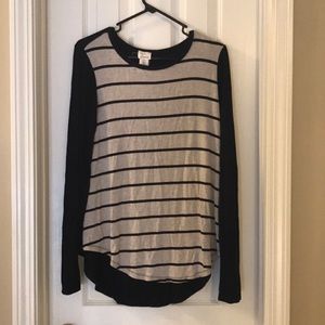 Long sleeve striped shirt
